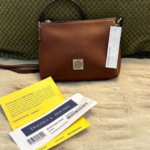 Dooney & Bourke cross body